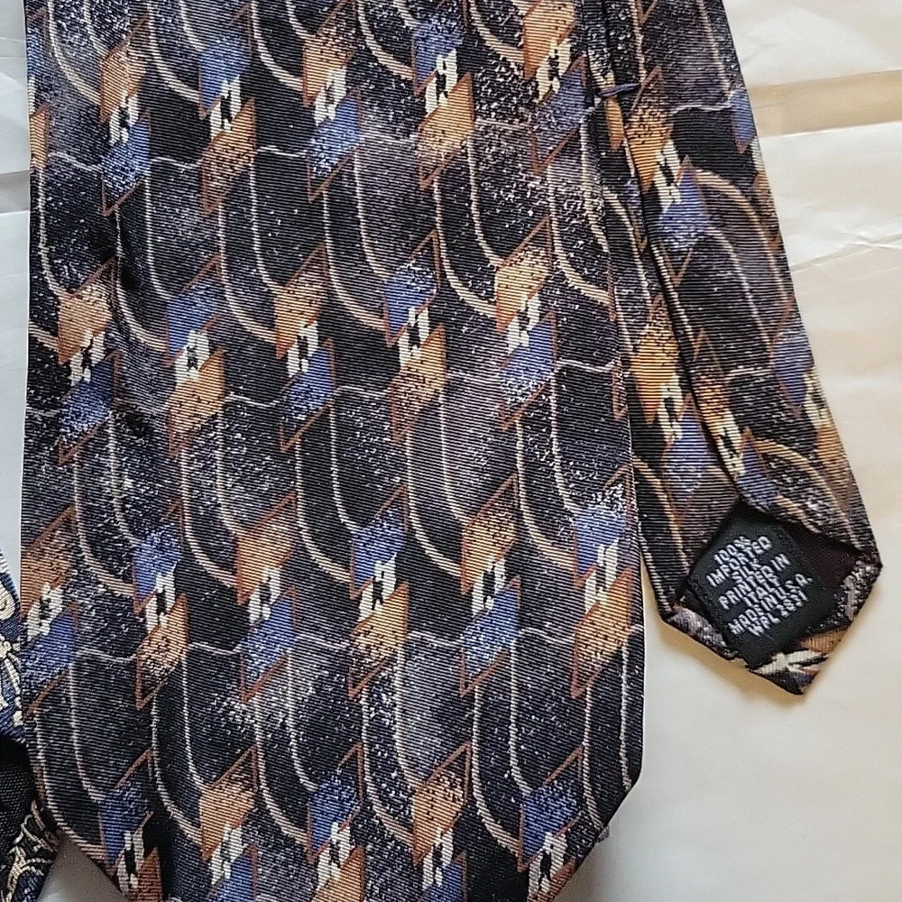 Patterned tie set - Picture 4 of 4